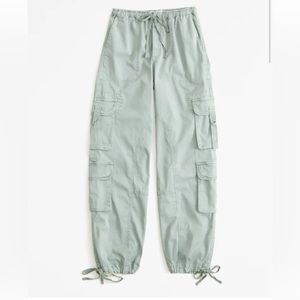 Abercrombie Oversized Cargo Pants